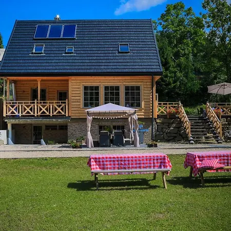 Tatil Evi Nad Potokiem